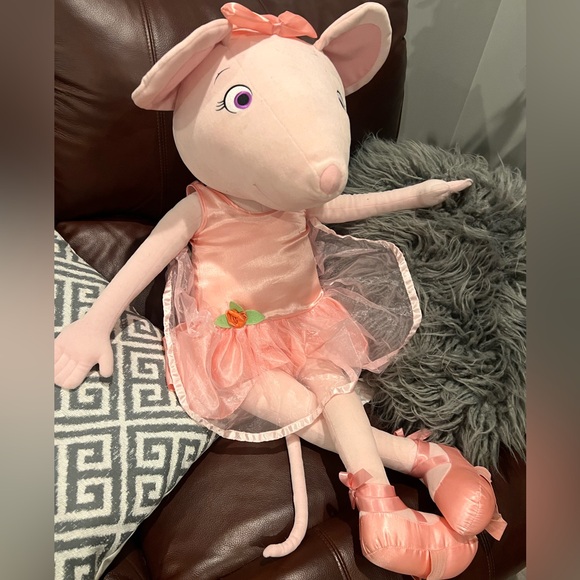 Jumbo Madame Alexander Angelina Ballerina Pink Plush Mouse Doll 36" - Picture 2 of 4